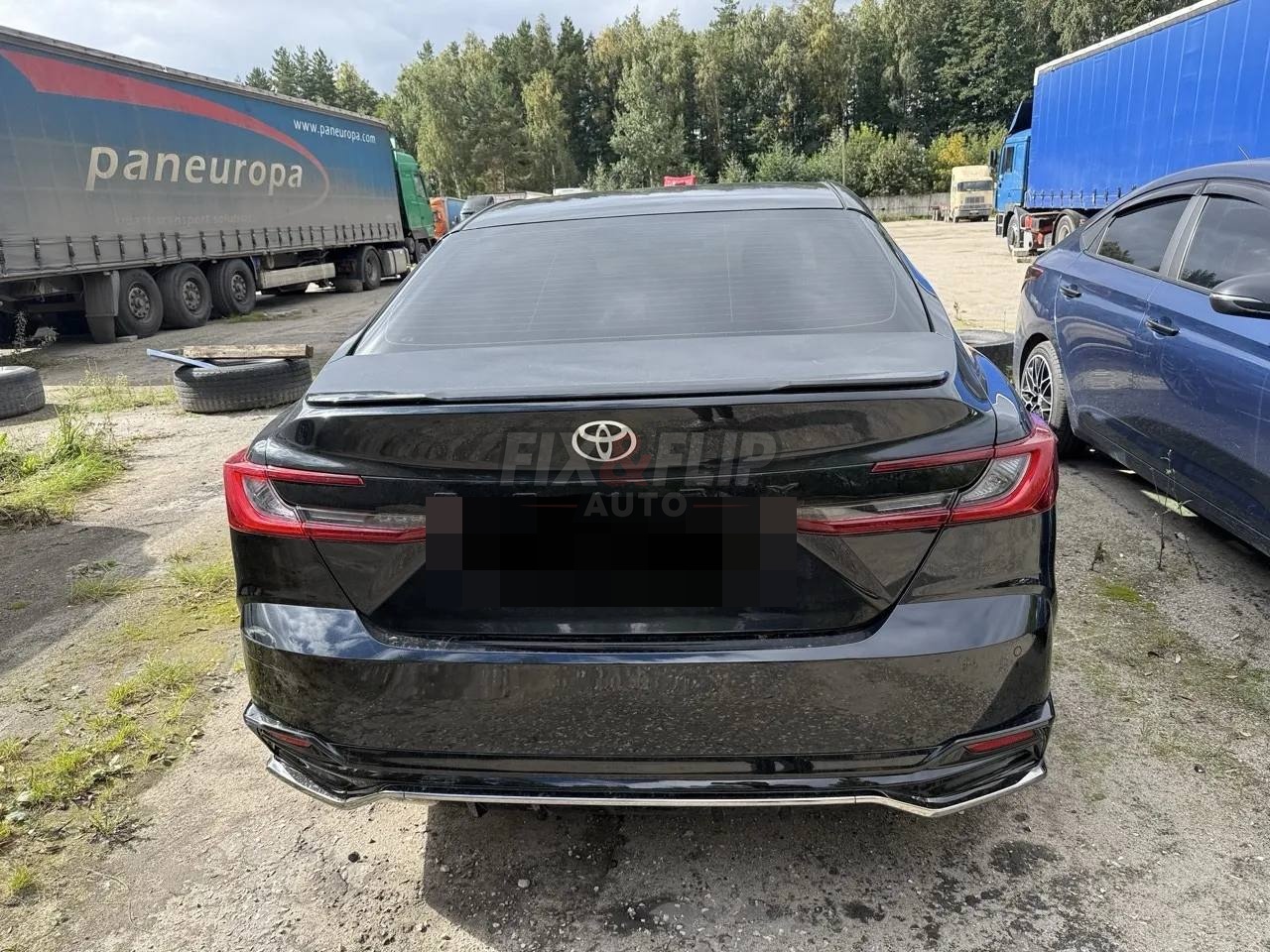 Toyota Camry 2025
