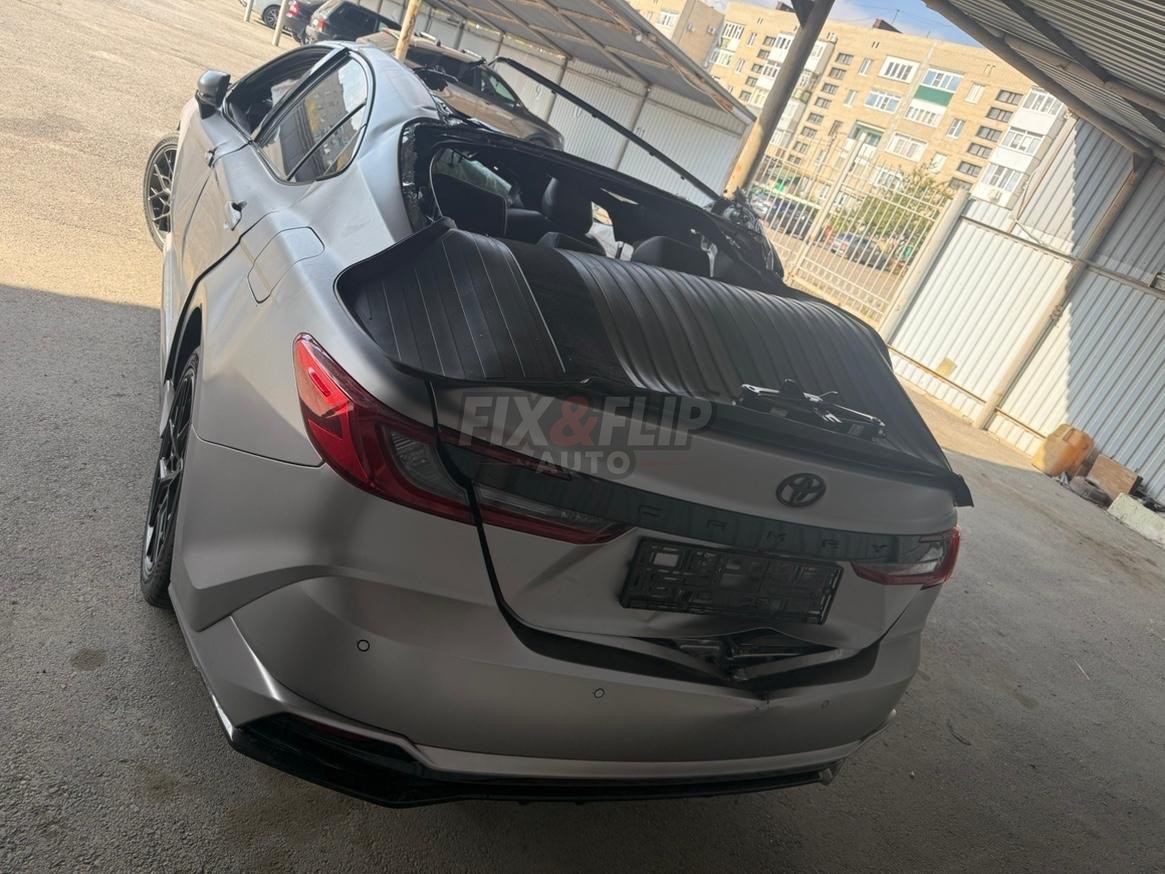 Toyota Camry 2025