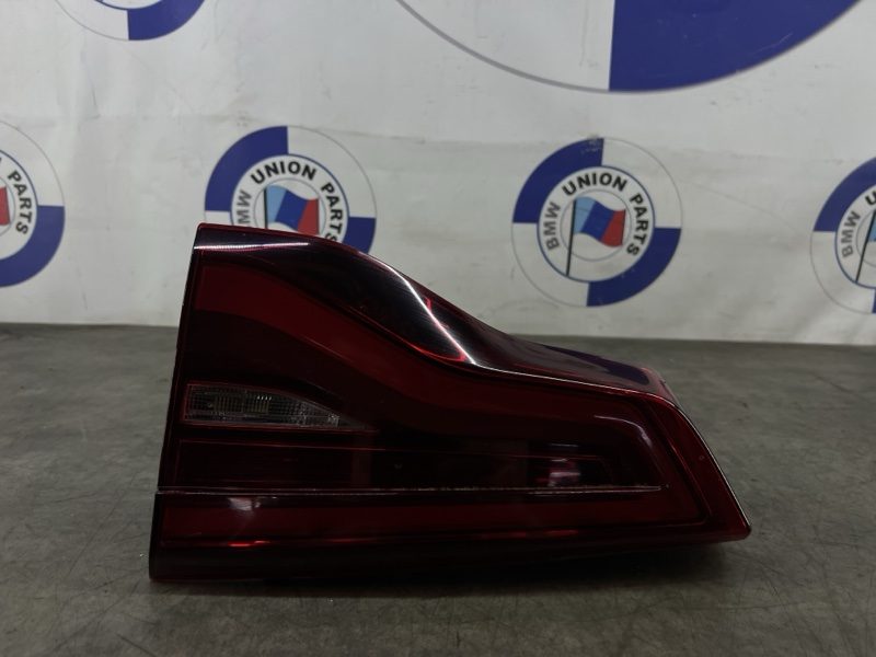 Фонарь в крышку багажника правый BMW X3 G01