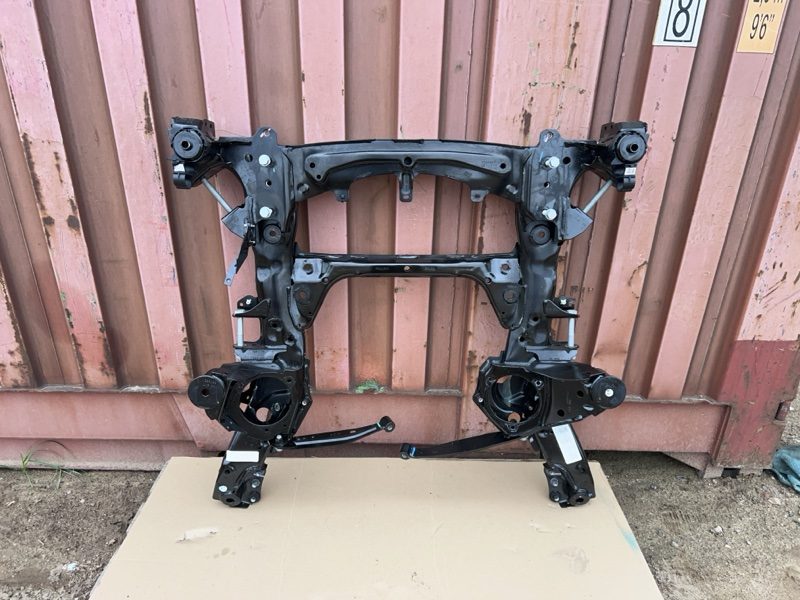 Подрамник передний BMW X5 G05