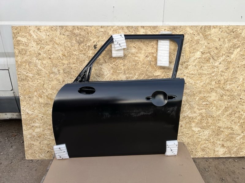 Дверь передняя левая MINI HATCH F55