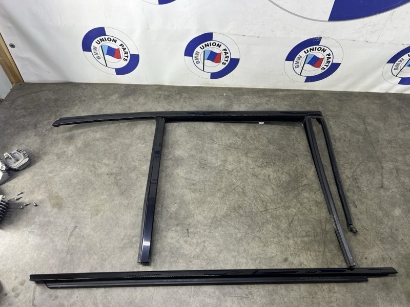 Молдинг двери задний правый BMW 3 G20