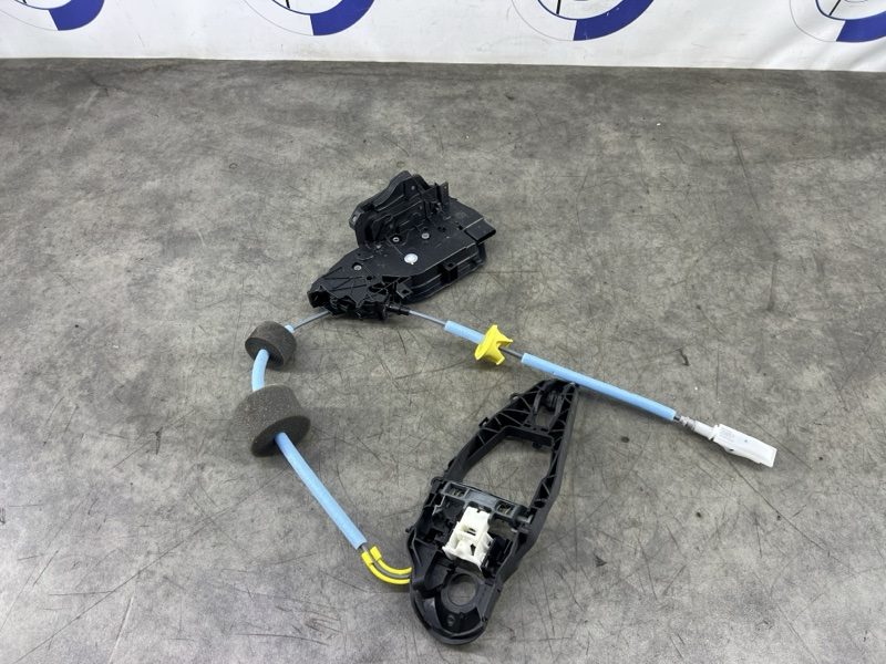Замок двери передний правый BMW 3 G20