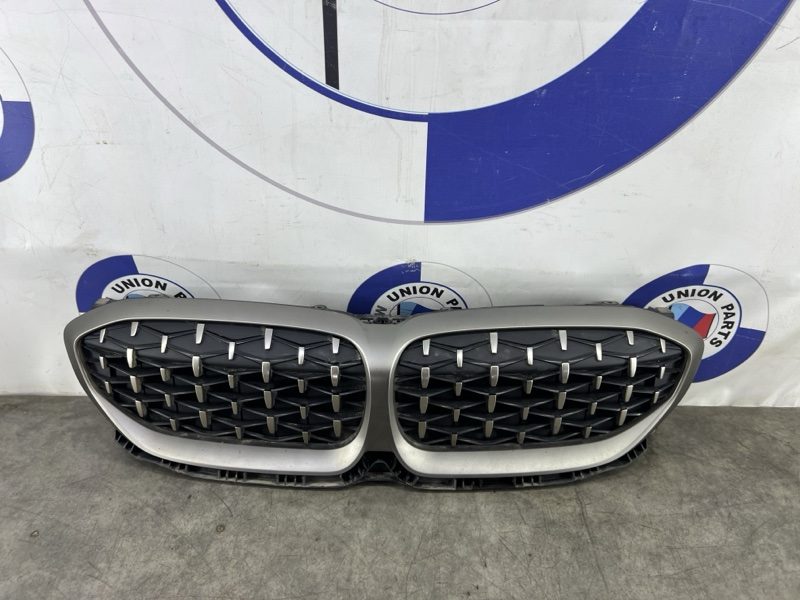 Решетка в бампер BMW 3 G20 G21
