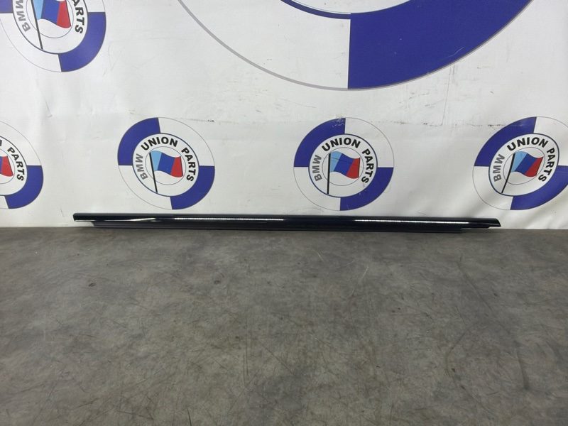 Молдинг двери задний правый BMW 3 G20