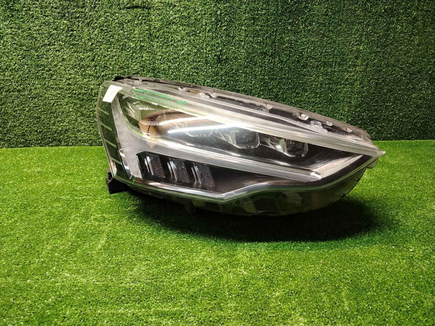 Фара правая Haval Jolion (2021-н.в.) LED