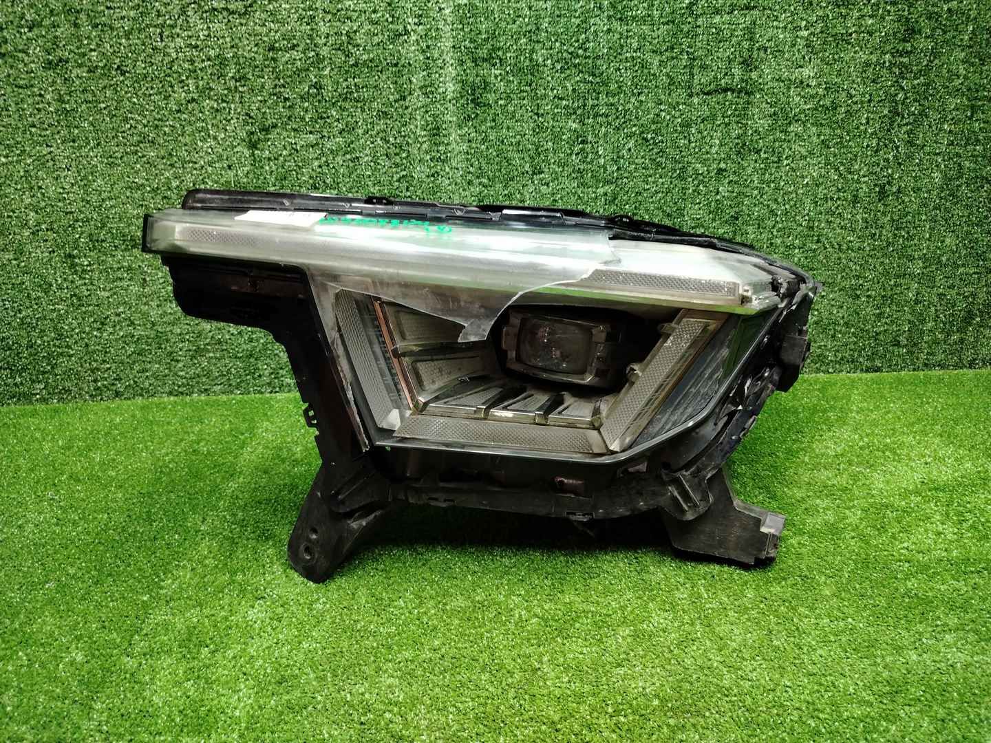 Битая Фара левая Tank 400 (2023-н.в.) LED