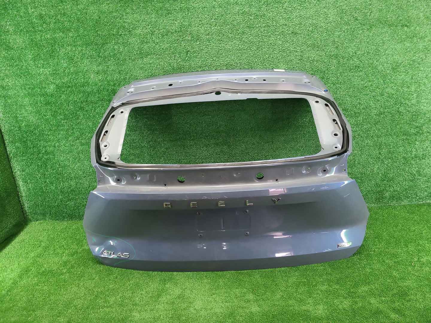 Крышка багажника Geely Atlas 2 (2023-н.в.)