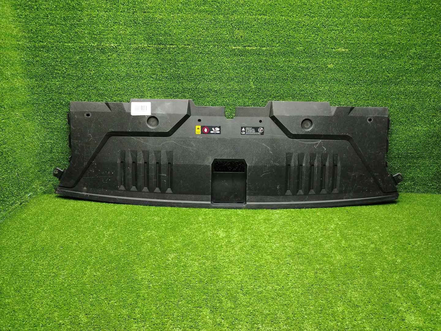 Кожух замка капота Genesis GV70 (2020-2024)