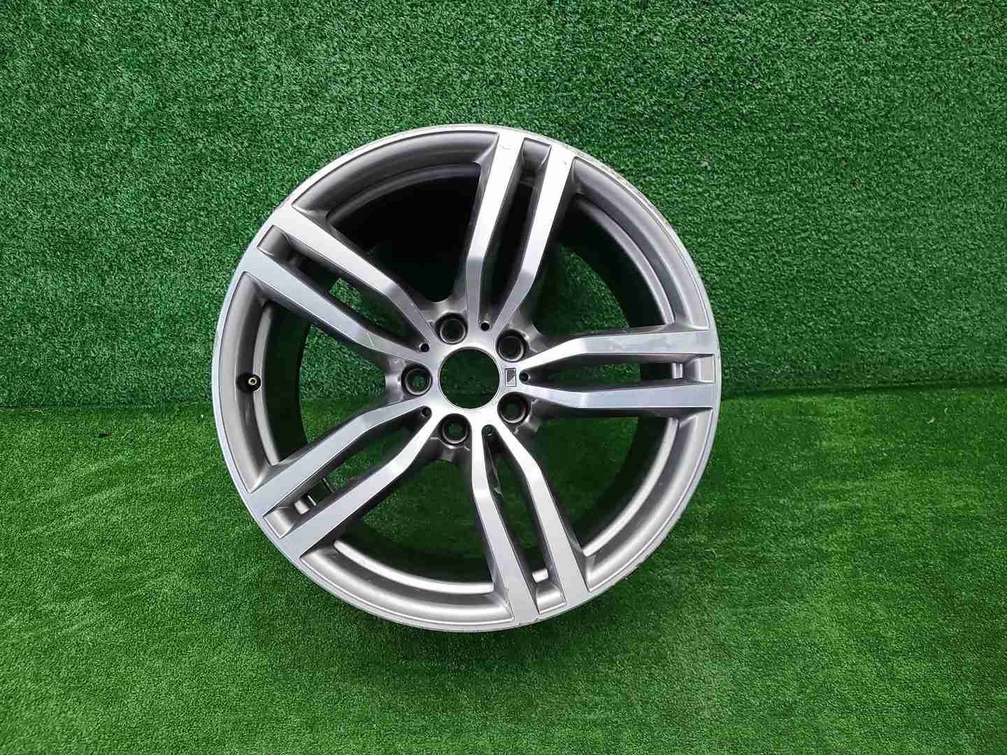 Диск литой R19 BMW X5 F15 (13-18) 623 стиль задний