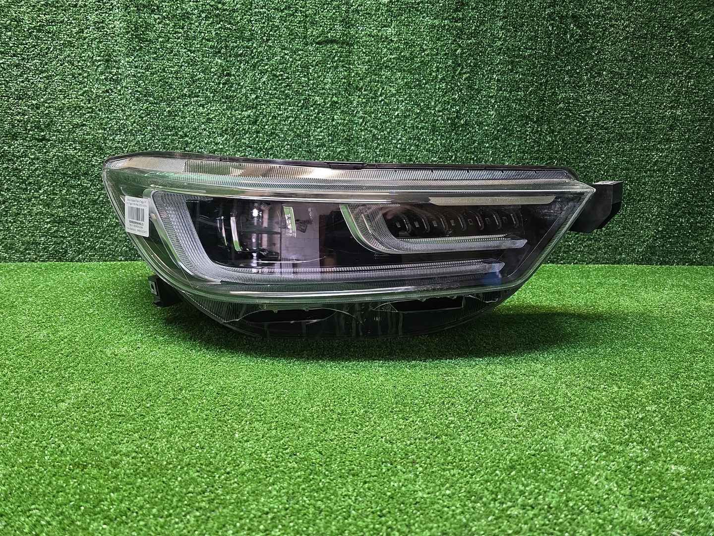 Фара правая Chery Tiggo 8 Pro Max (22-нв) LED