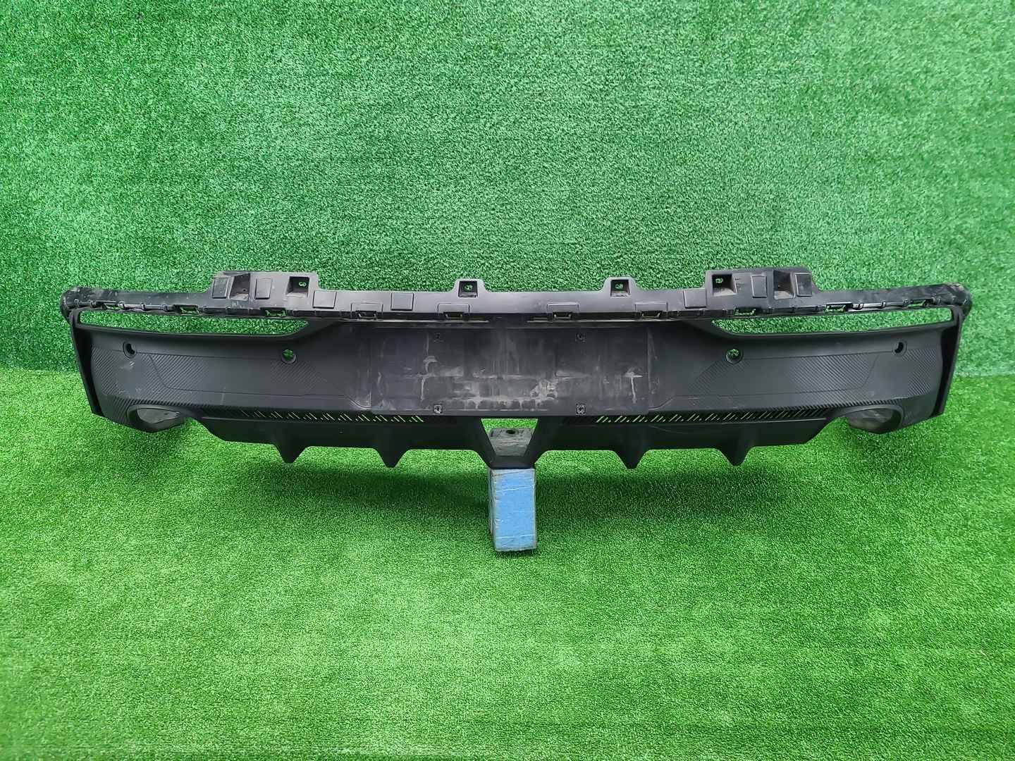 Юбка заднего бампера Changan Uni-V (2022-н.в.)