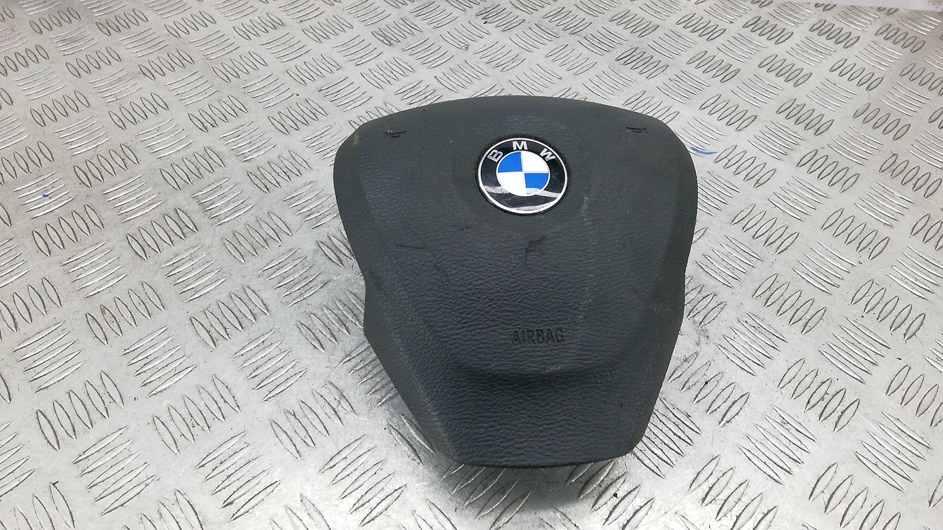 Подушка безопасности водителя BMW X3 F25