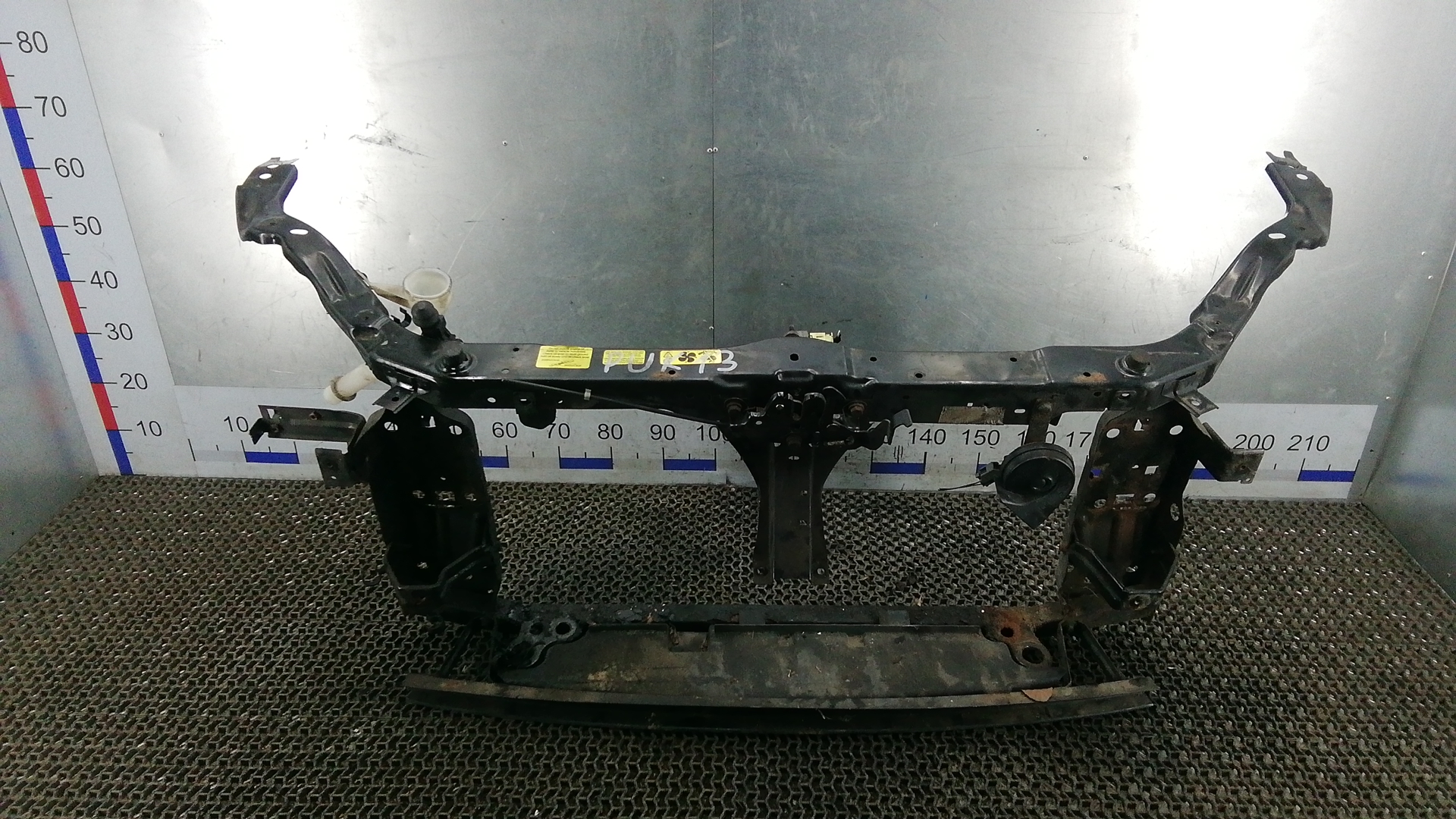 Передняя панель крепления облицовки (телевизор) Nissan Qashqai J10 +2