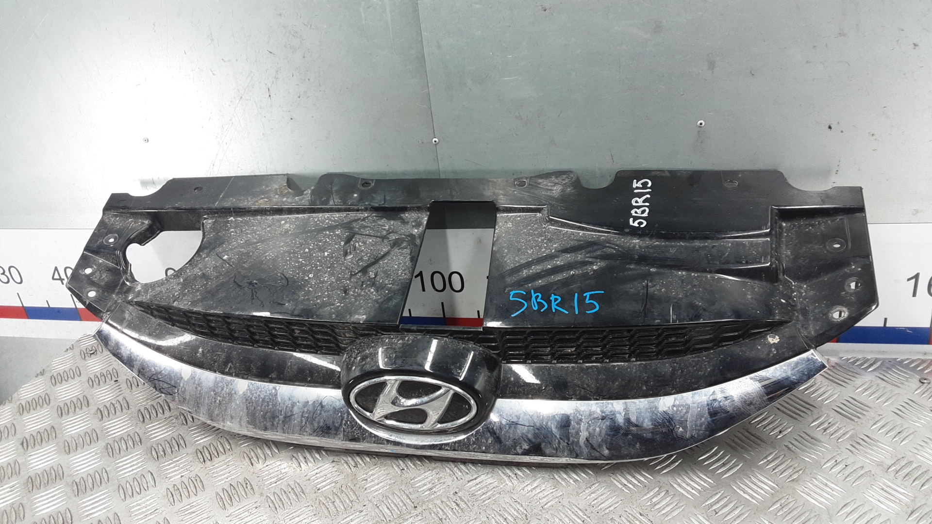 Решетка радиатора Hyundai ix35 1