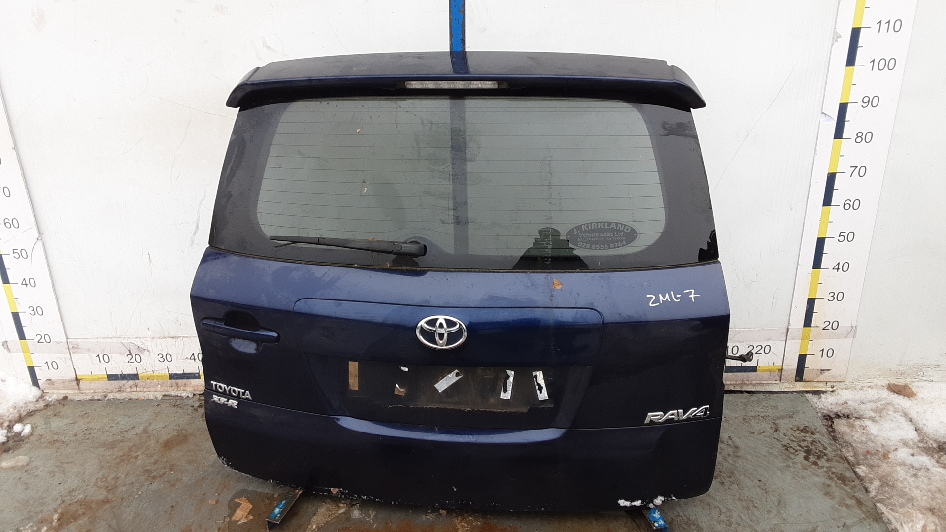 Дверь 3-5 Toyota RAV4 XA30