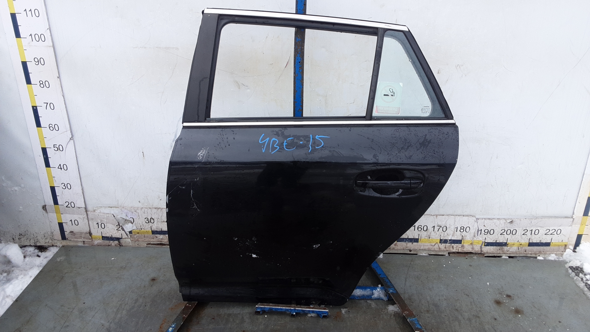 Дверь задняя левая Toyota Avensis T27