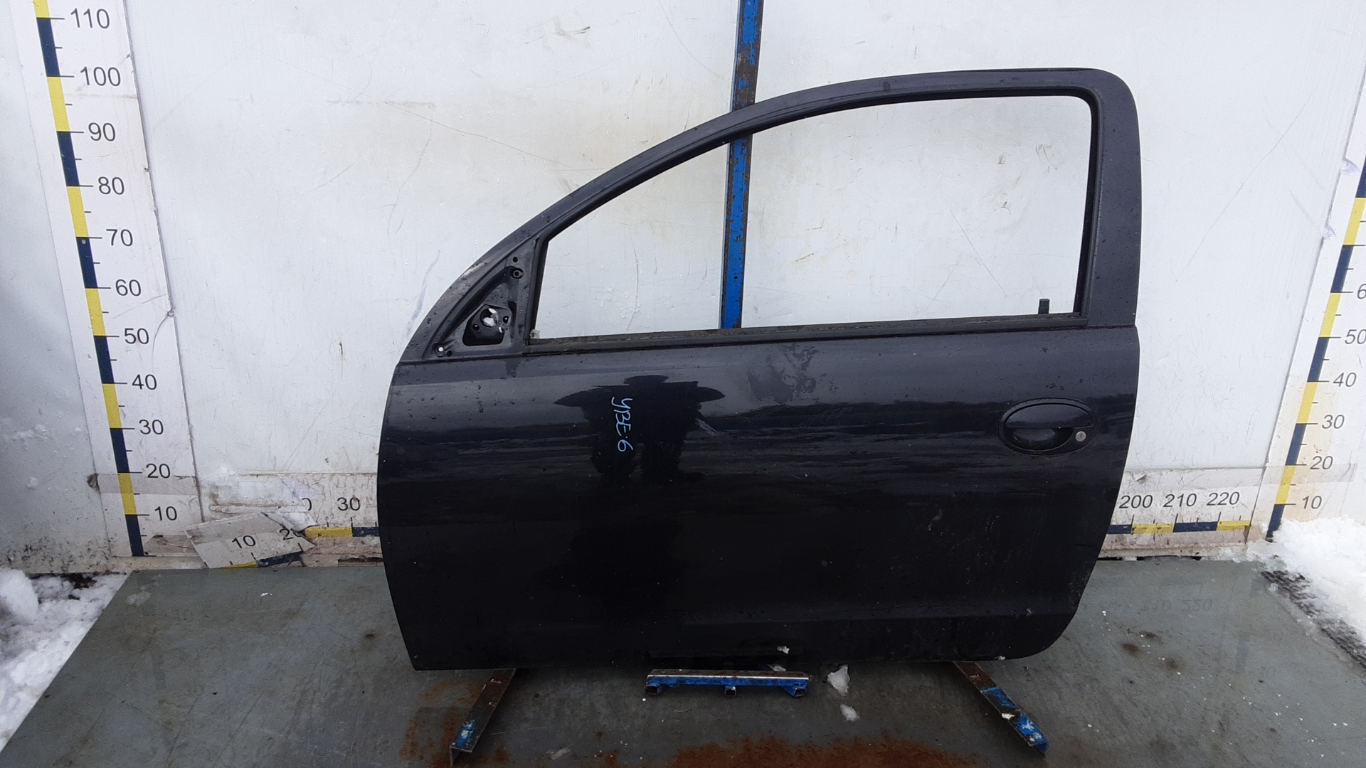 Дверь передняя левая Opel Corsa C