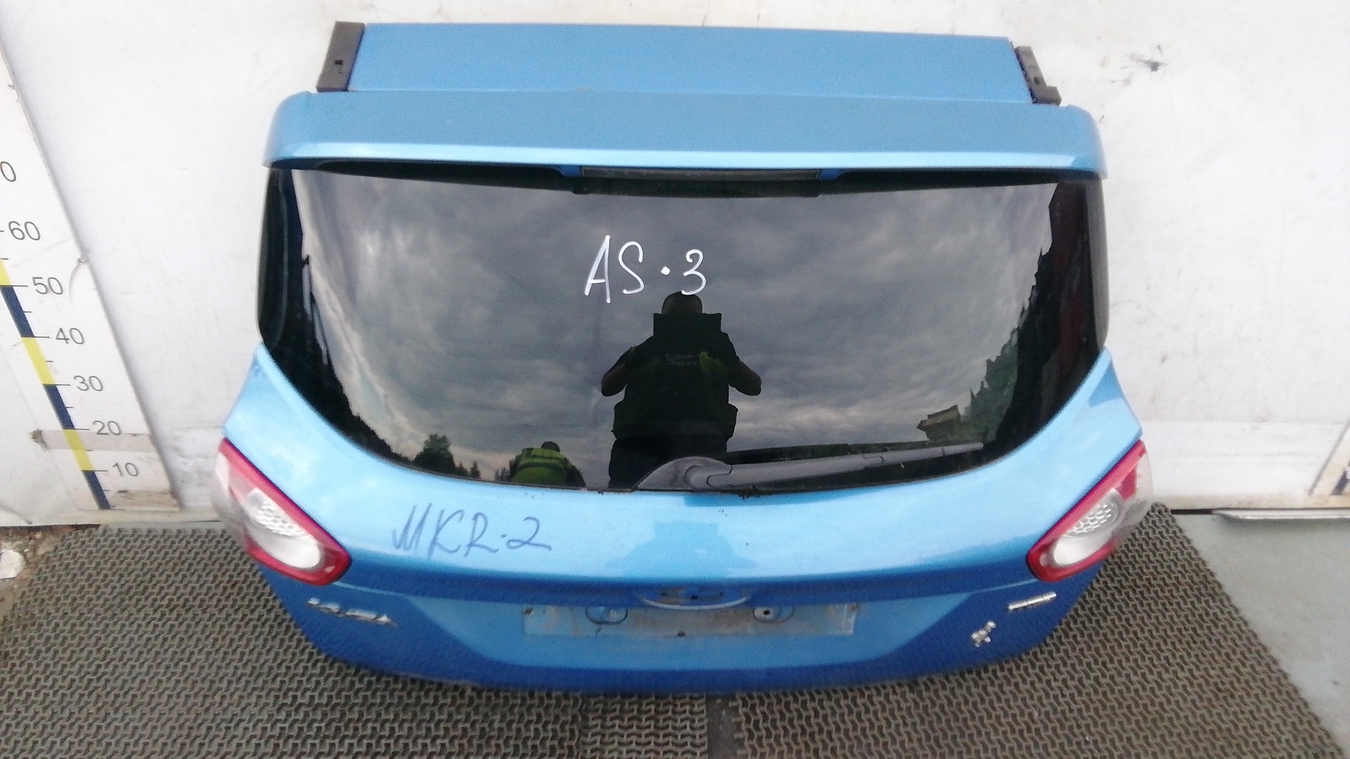 Дверь 3-5 Ford Kuga 1