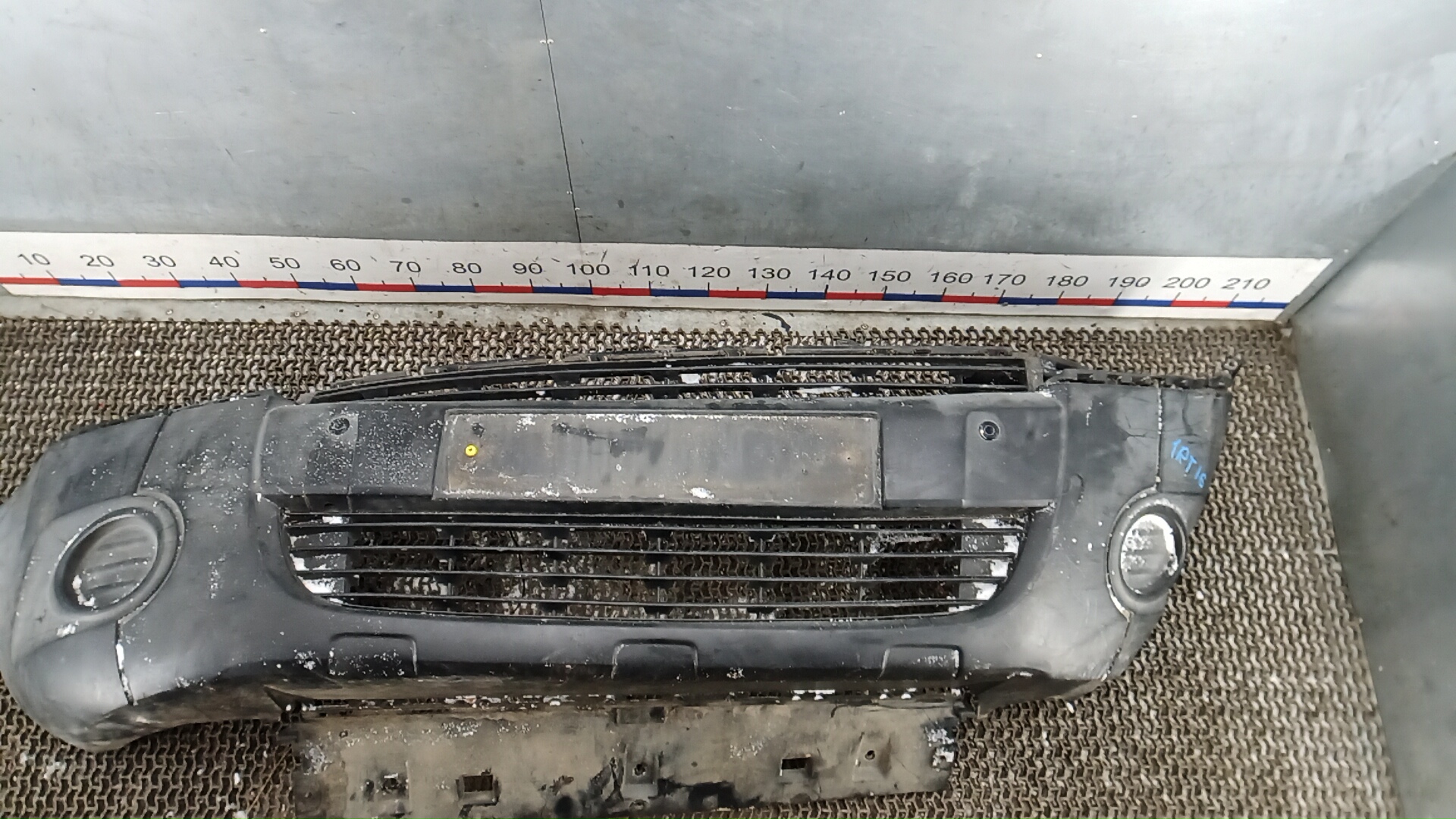Бампер передний Citroen Berlingo 2