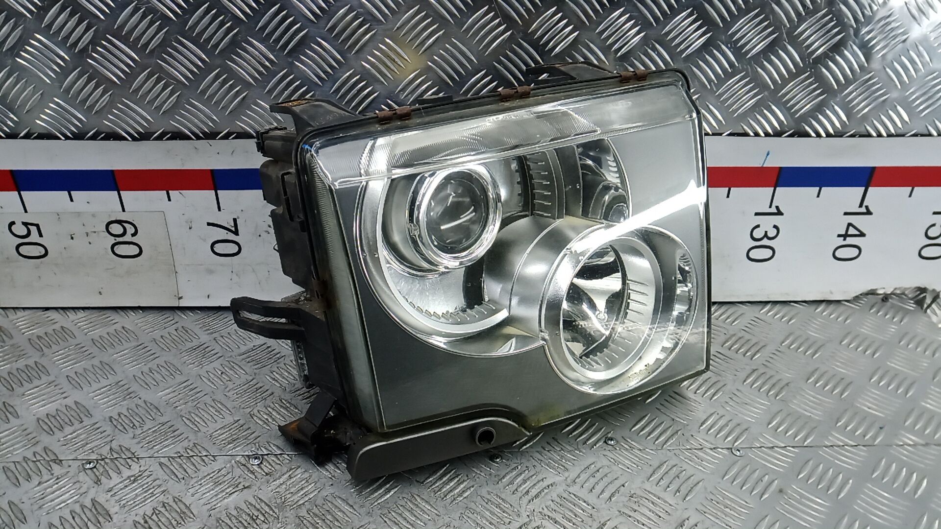 Фара правая Land Rover Range Rover 3