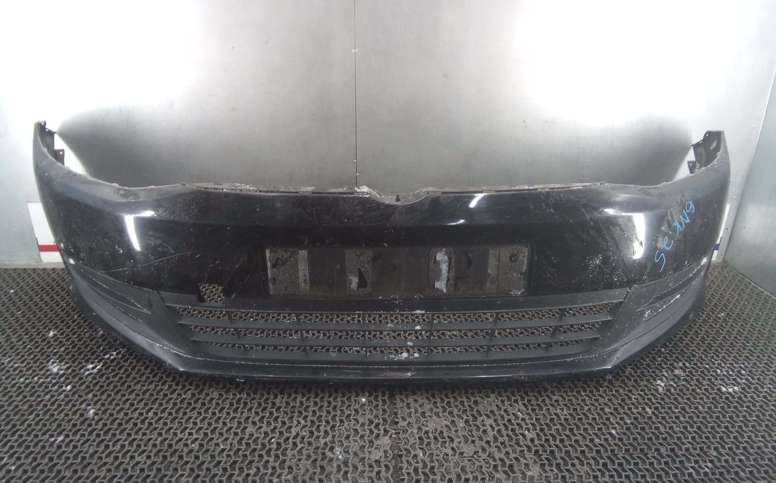 Бампер передний Volkswagen Sharan 3