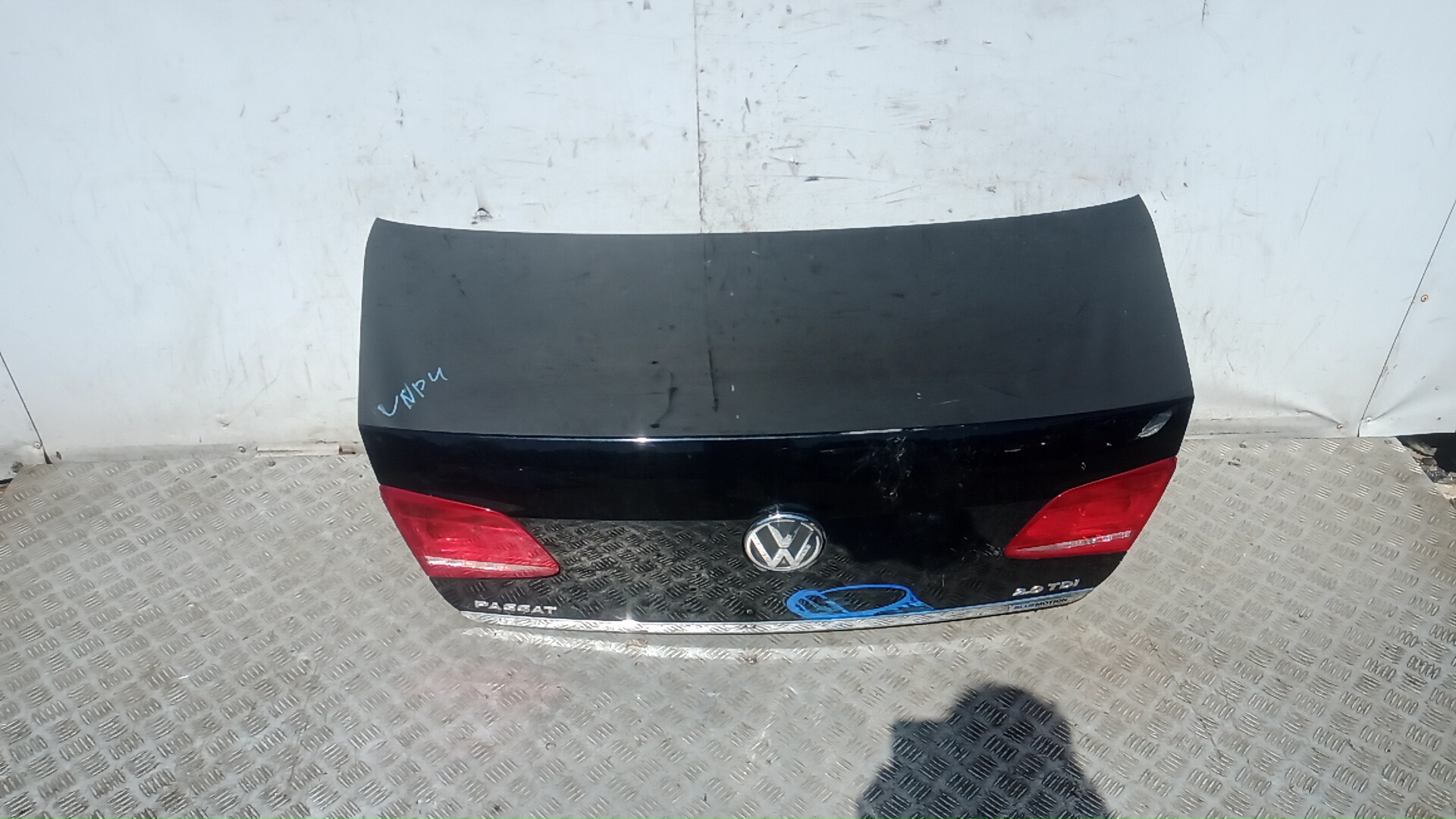 Крышка багажника Volkswagen Passat B7
