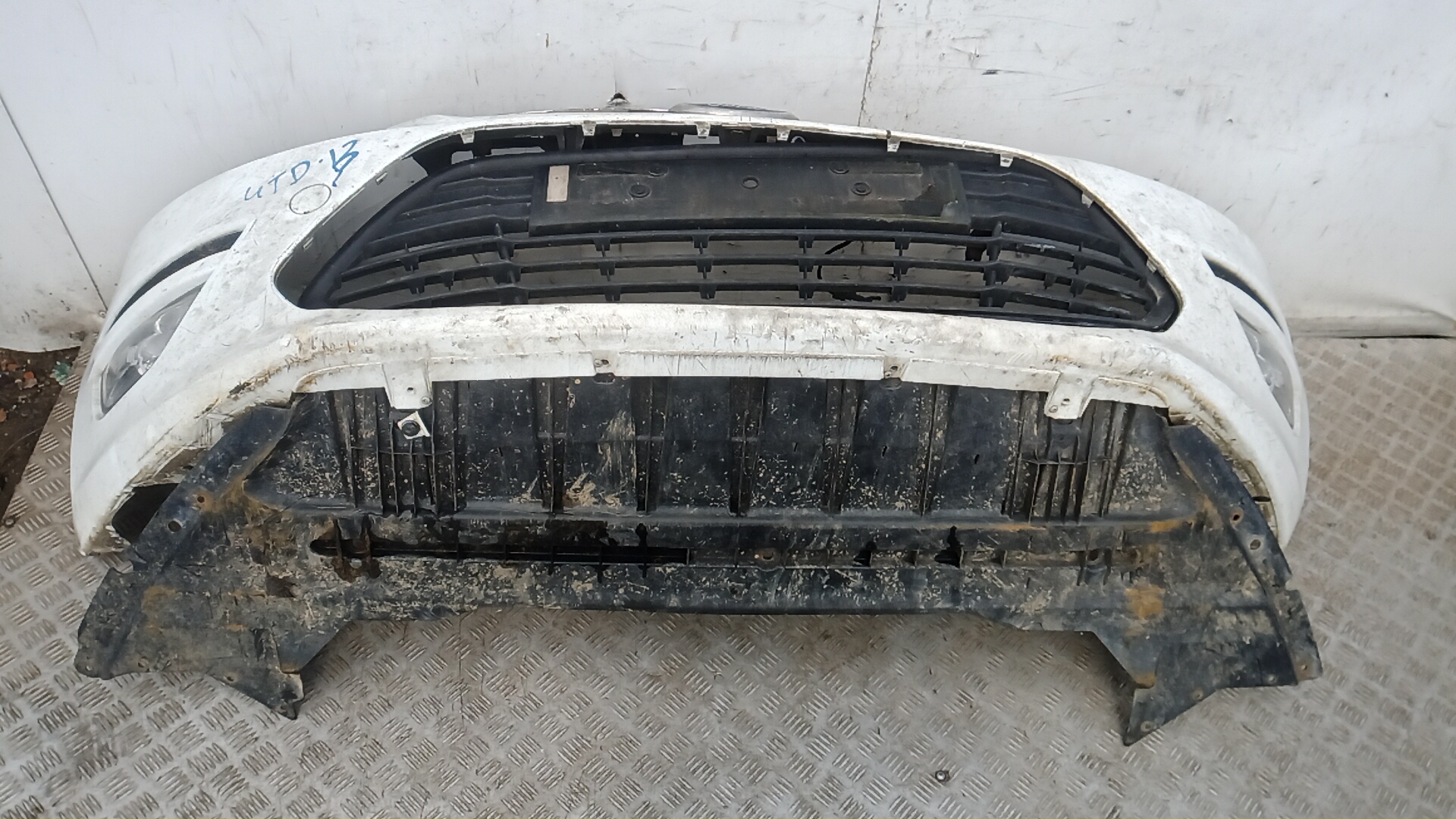 Бампер передний Ford Mondeo 4