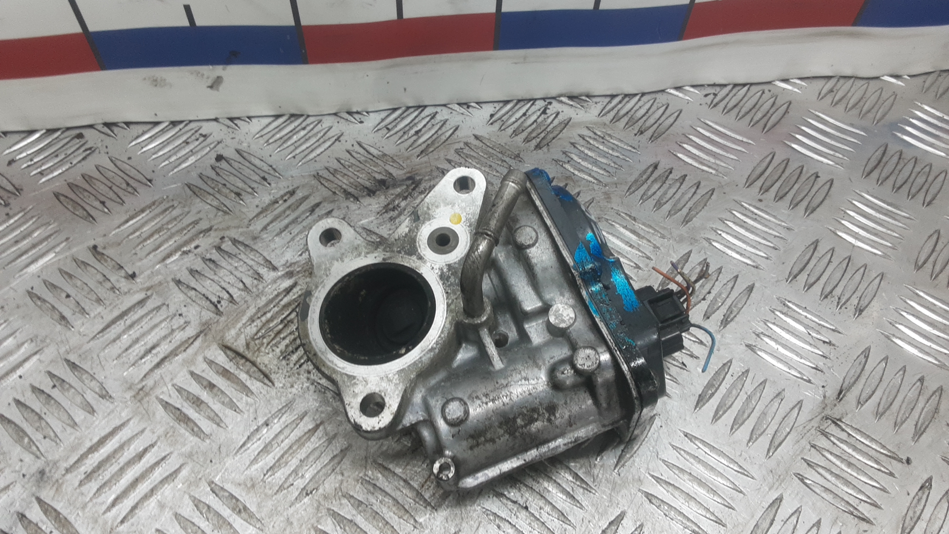 Клапан EGR дизельный Nissan NV400