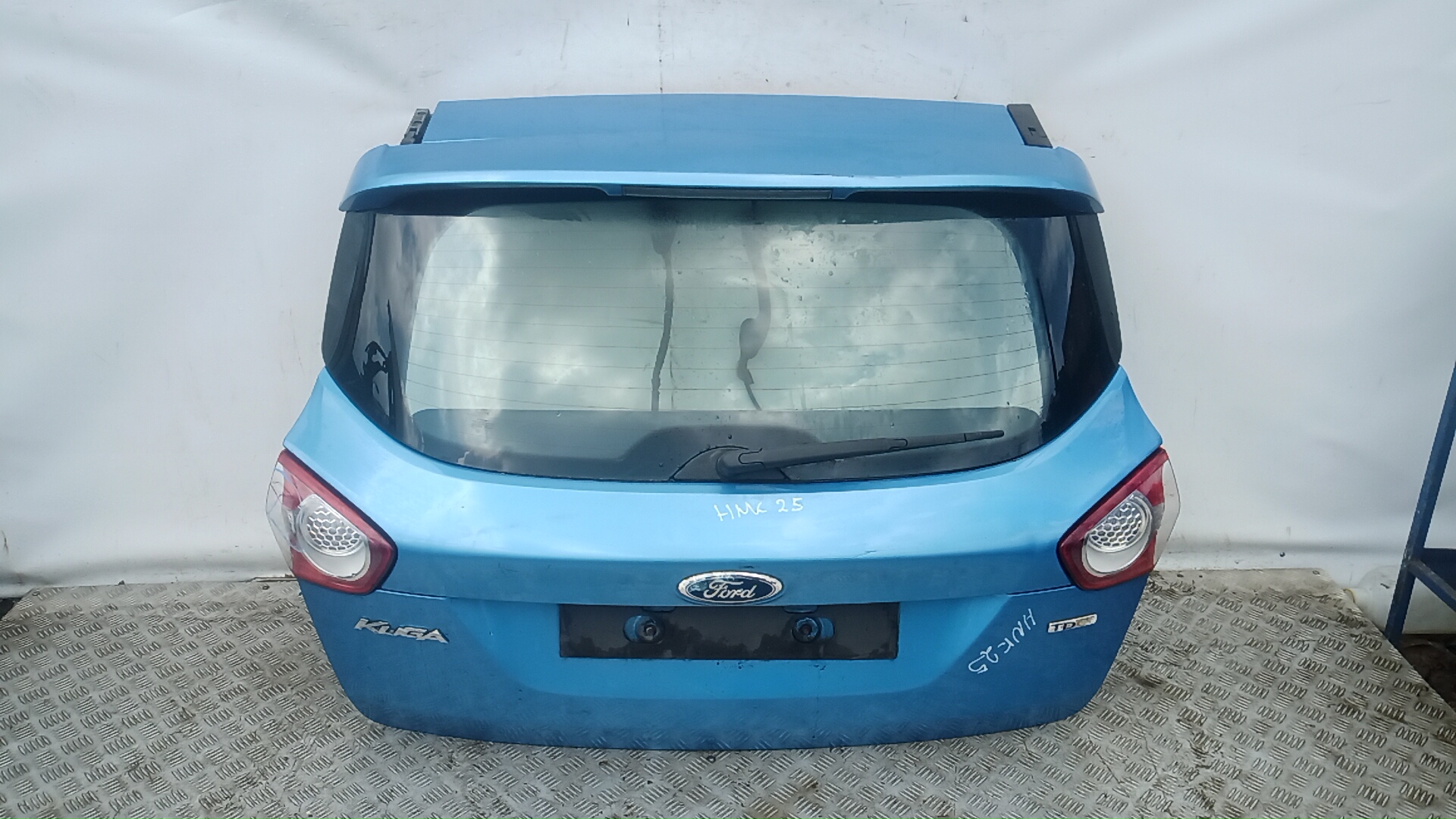 Дверь 3-5 Ford Kuga 1