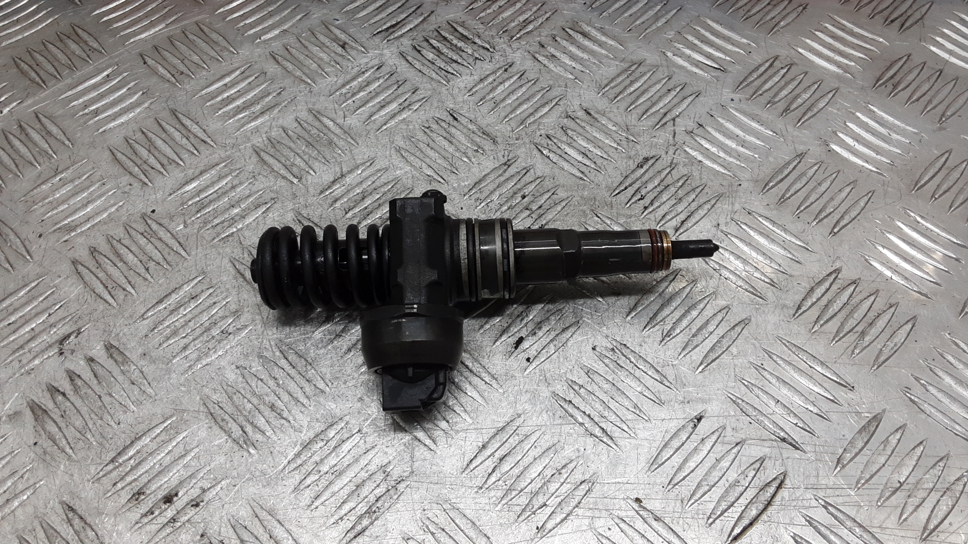 Форсунка дизельная Volkswagen Touran (1T1, 1T2)