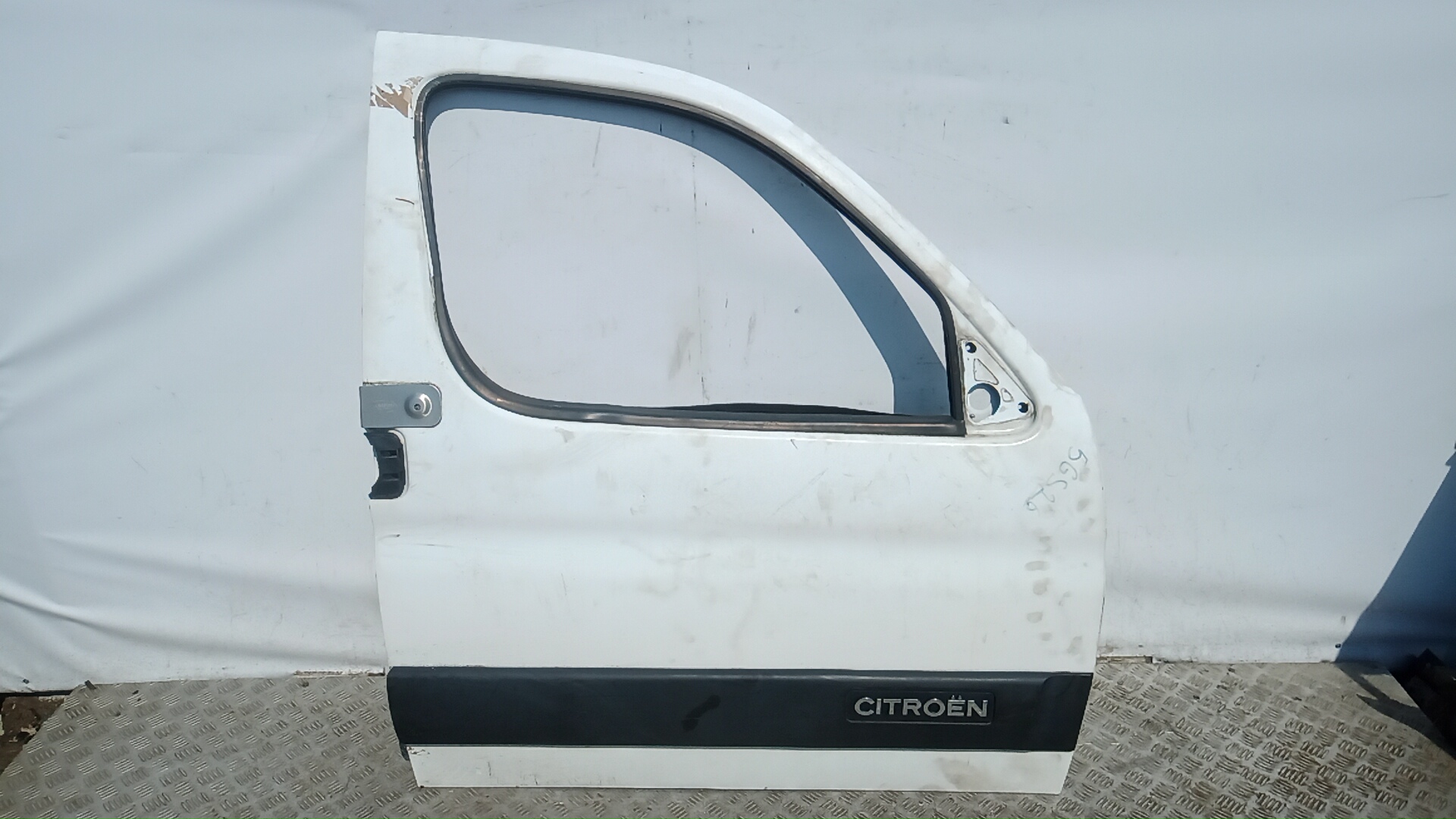 Дверь передняя правая Citroen Berlingo 1