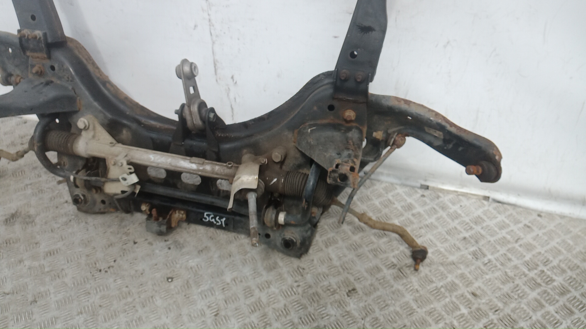 Балка подвески передняя Renault Kadjar 1