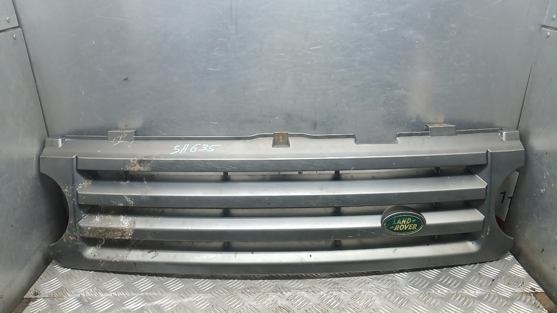 Решетка радиатора Land Rover Range Rover 3