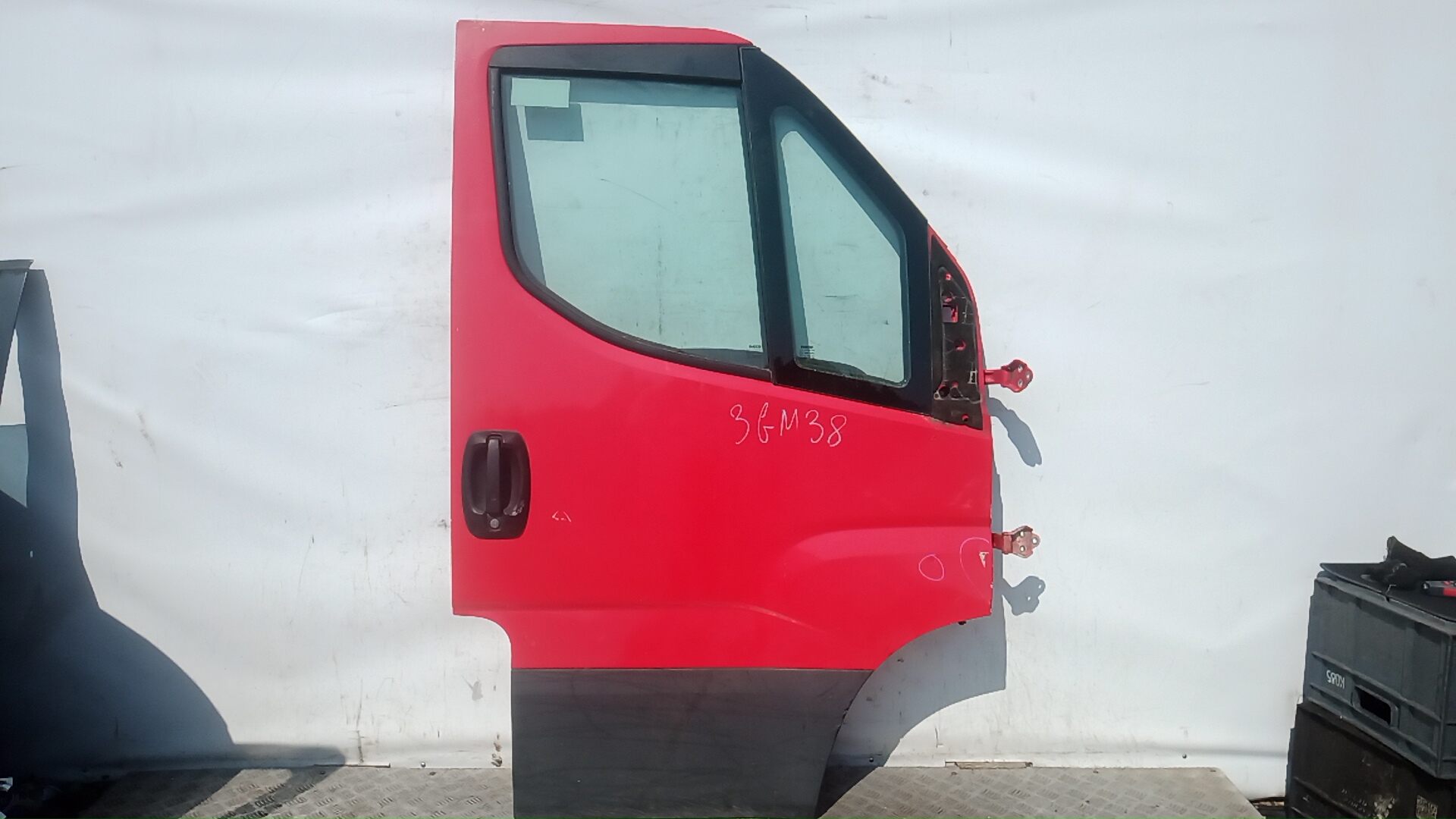 Дверь передняя правая Iveco Daily 6