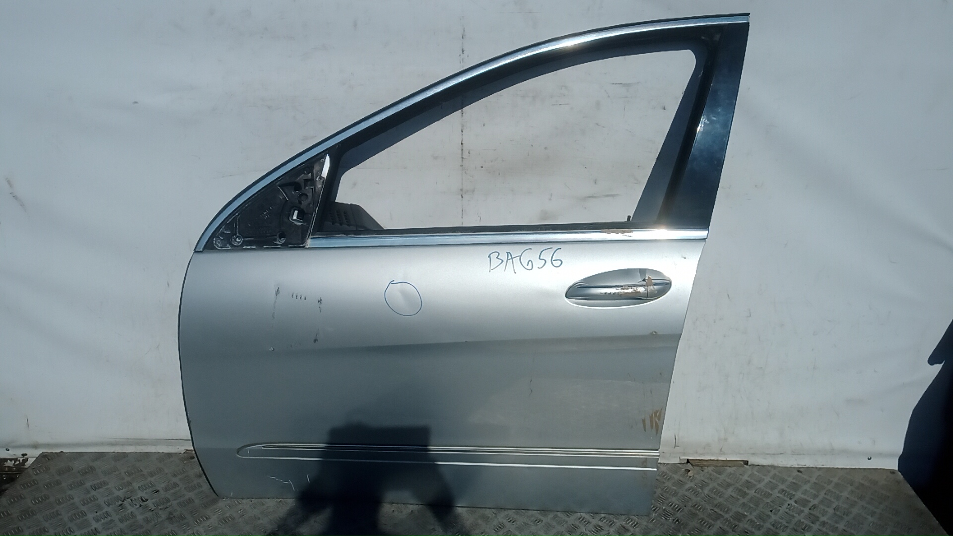 Дверь передняя левая Mercedes-Benz R-Class W251