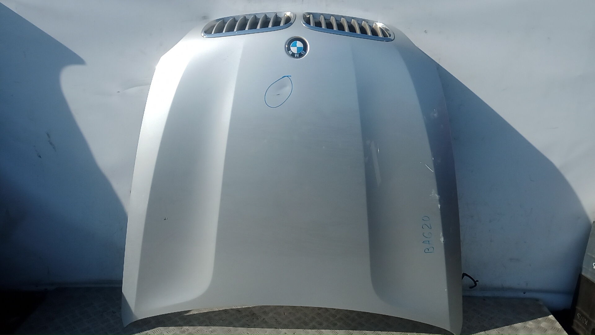 Капот BMW X5 E70