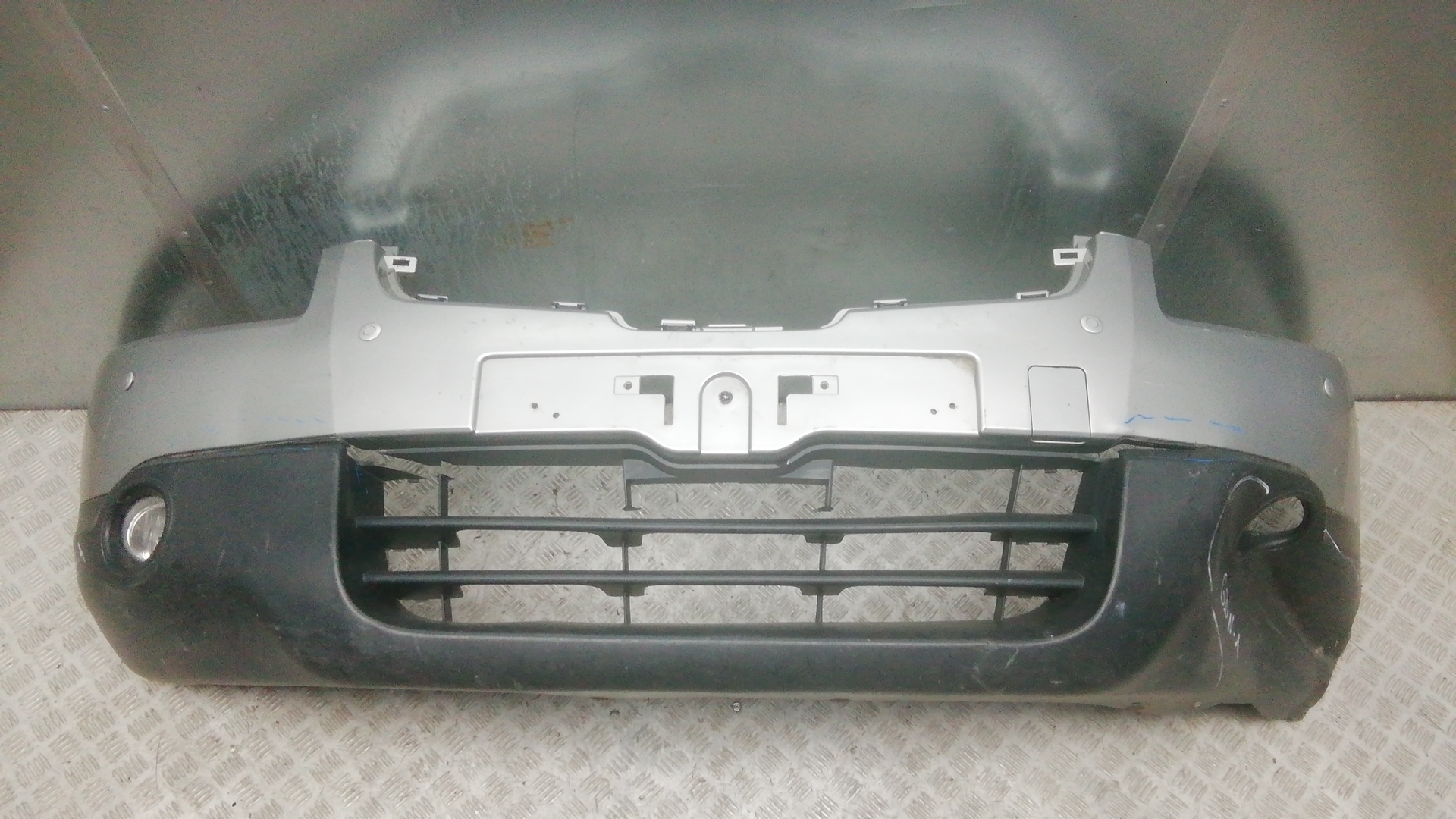 Бампер передний Nissan Qashqai J10