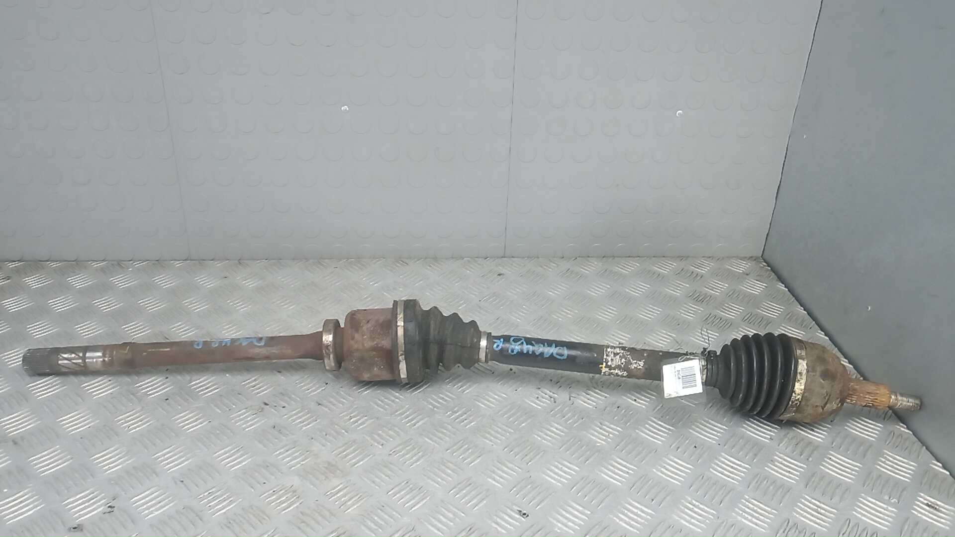 Привод передний правый Renault Laguna 3