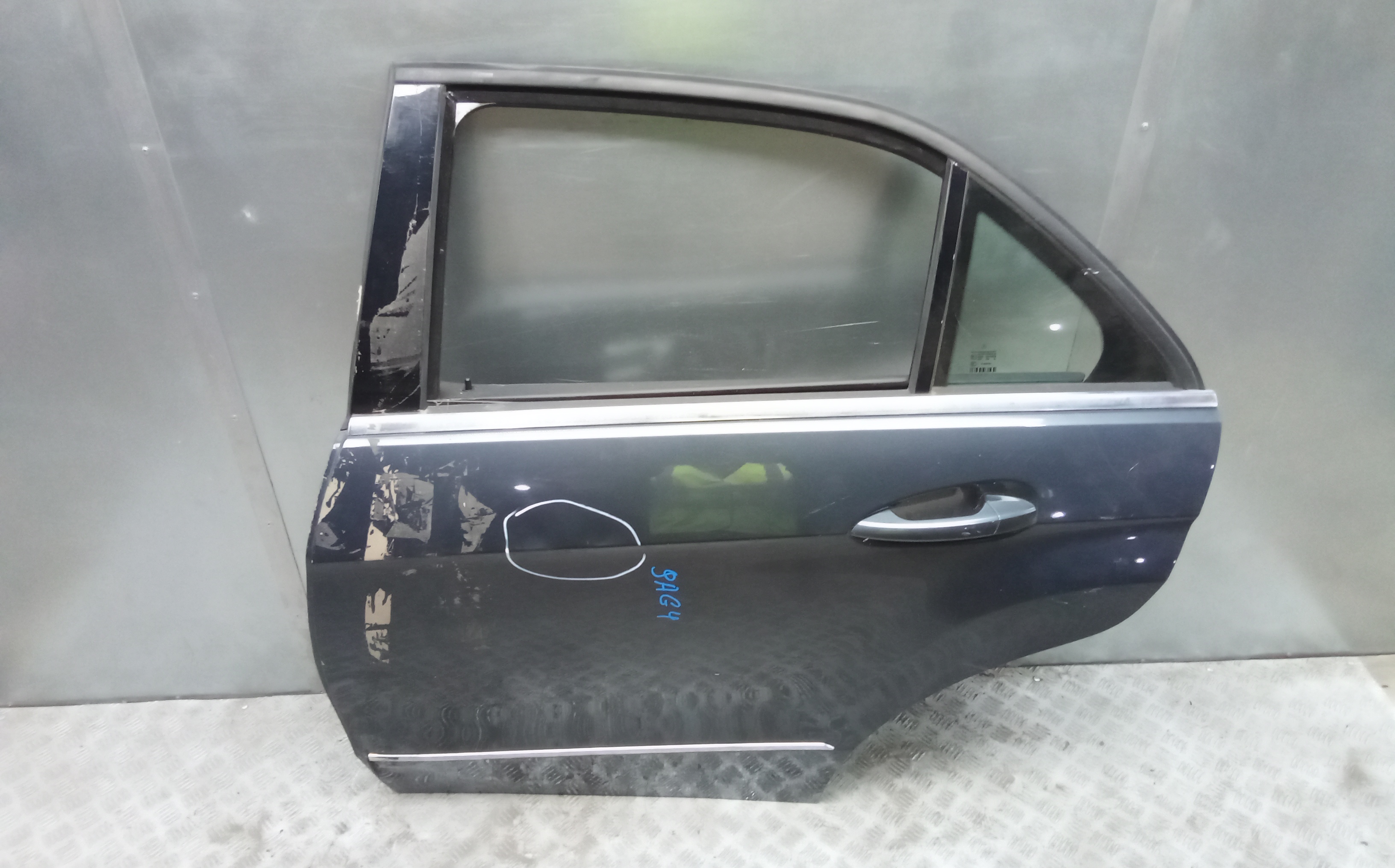 Дверь задняя левая Mercedes-Benz E-Class W212