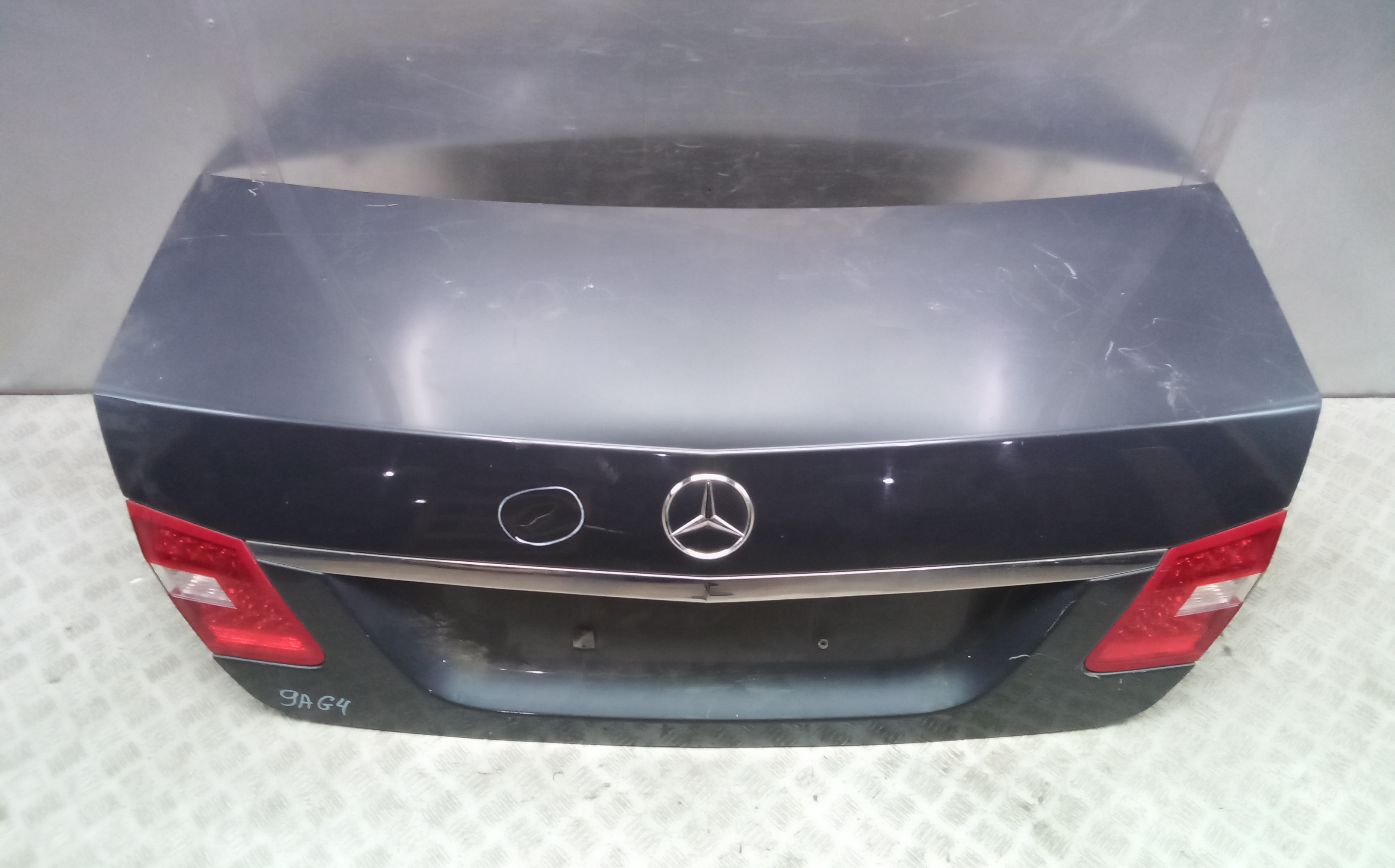 Крышка багажника Mercedes-Benz E-Class W212