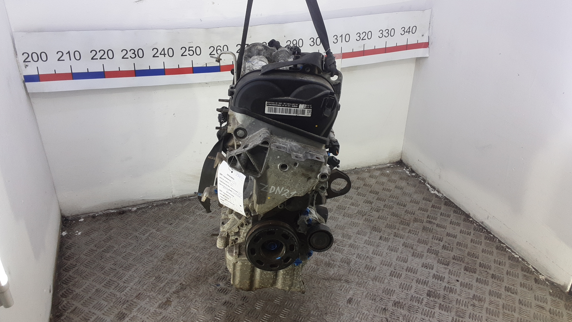 Двигатель бензиновый Volkswagen Jetta 6