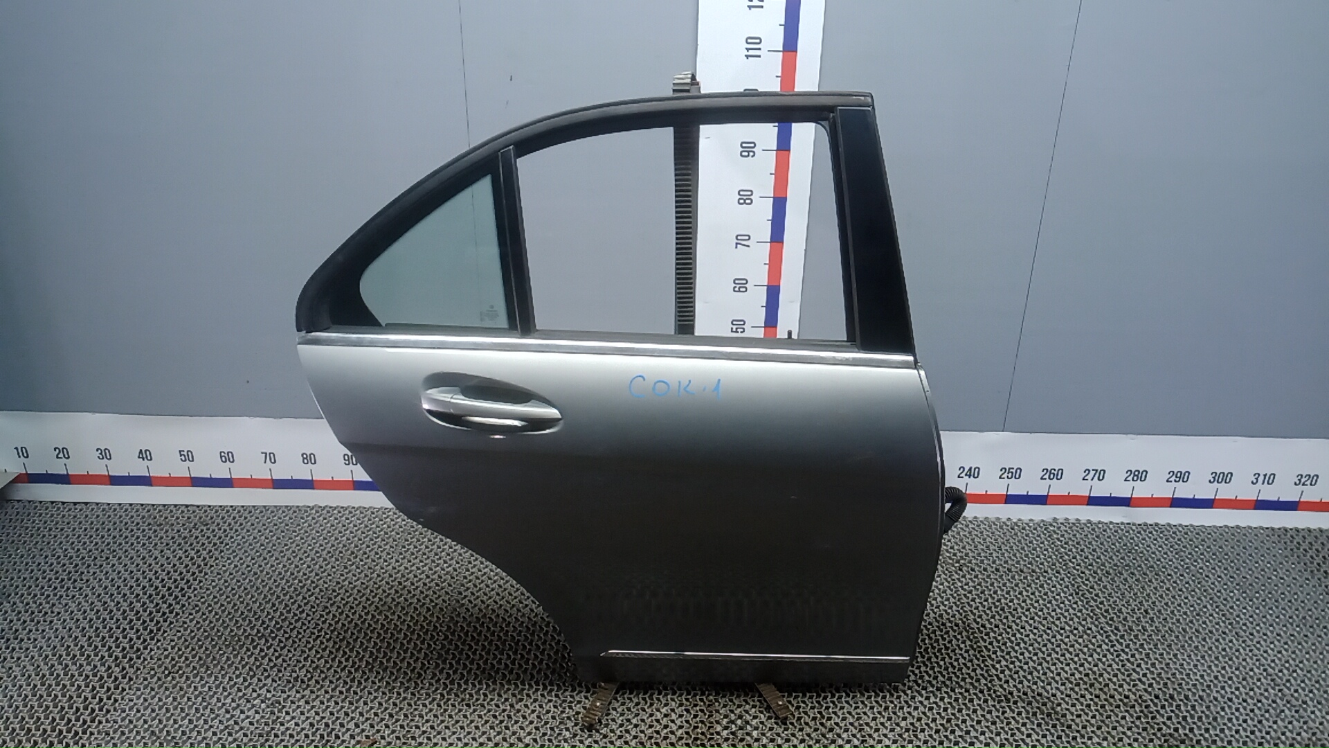 Дверь задняя правая Mercedes-Benz C-Class W204