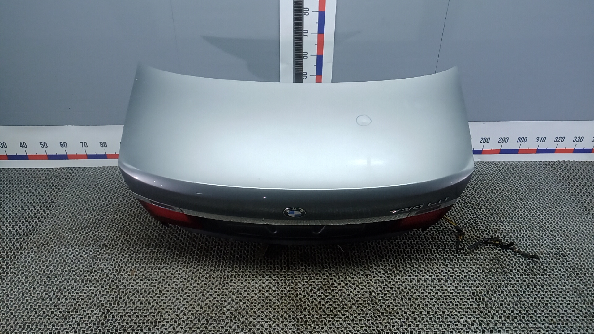 Крышка багажника BMW 7 Series F01