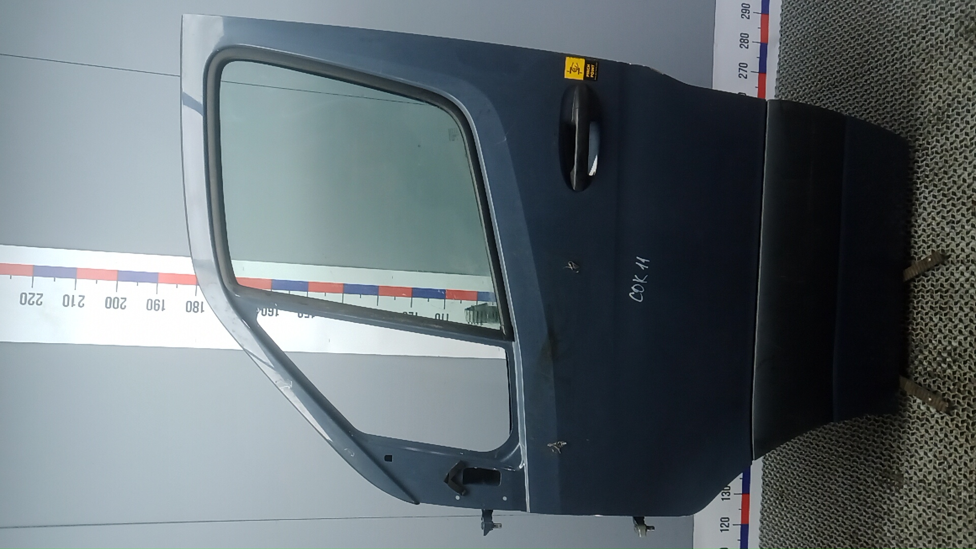 Дверь передняя левая Mercedes-Benz Sprinter W907