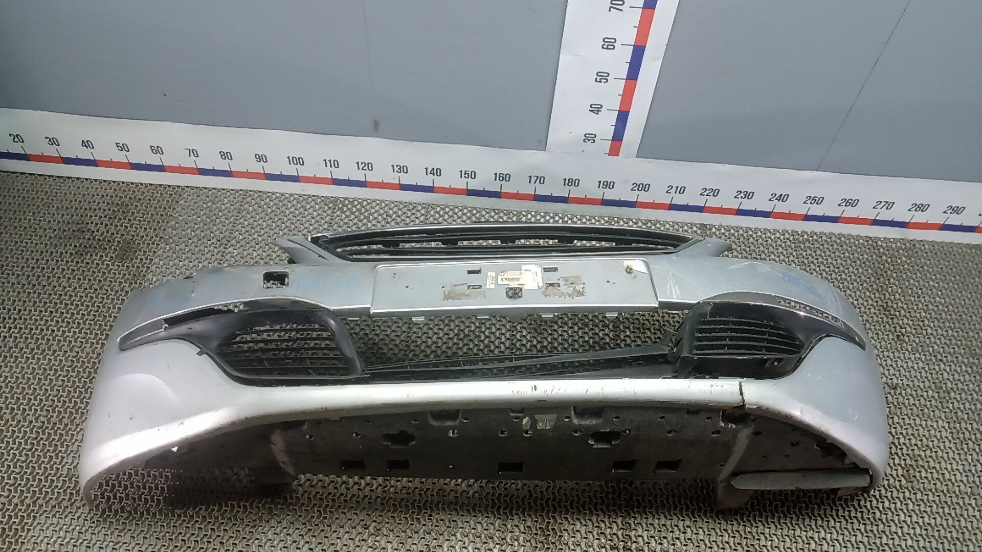 Бампер передний Peugeot 308 2