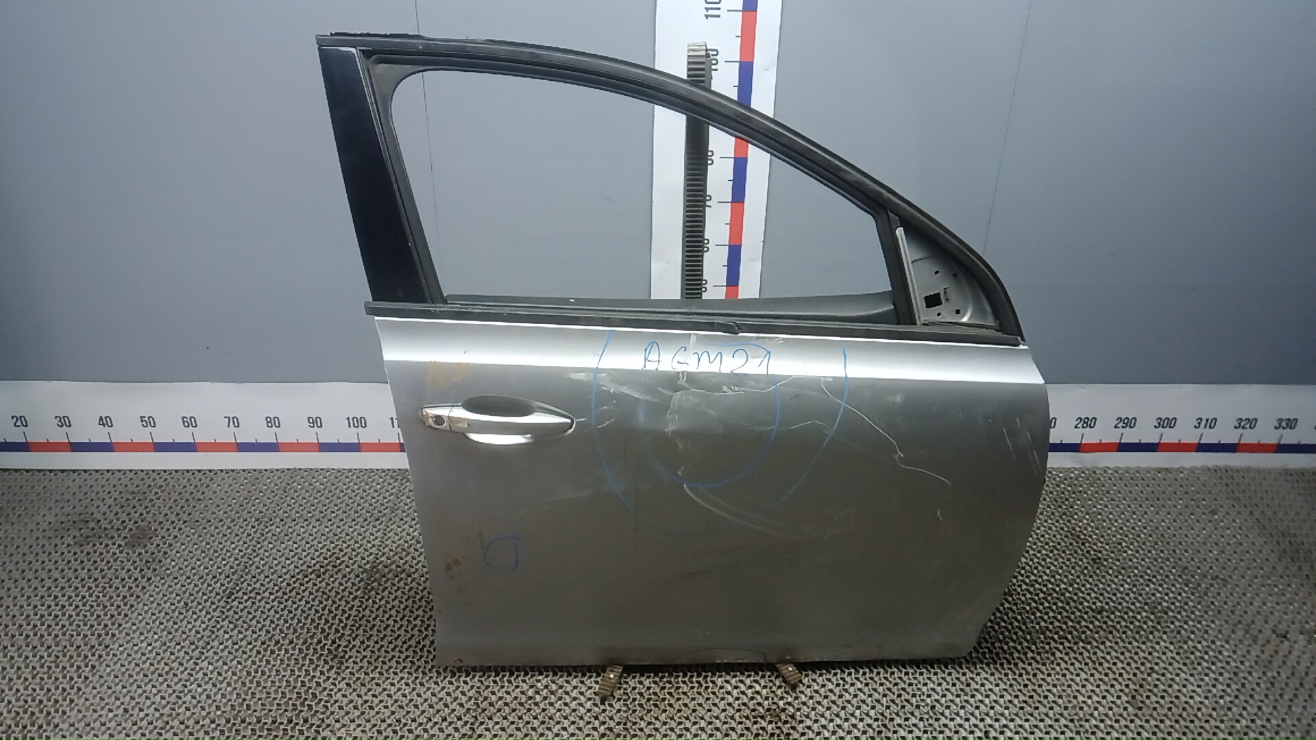 Дверь передняя правая Peugeot 308 2