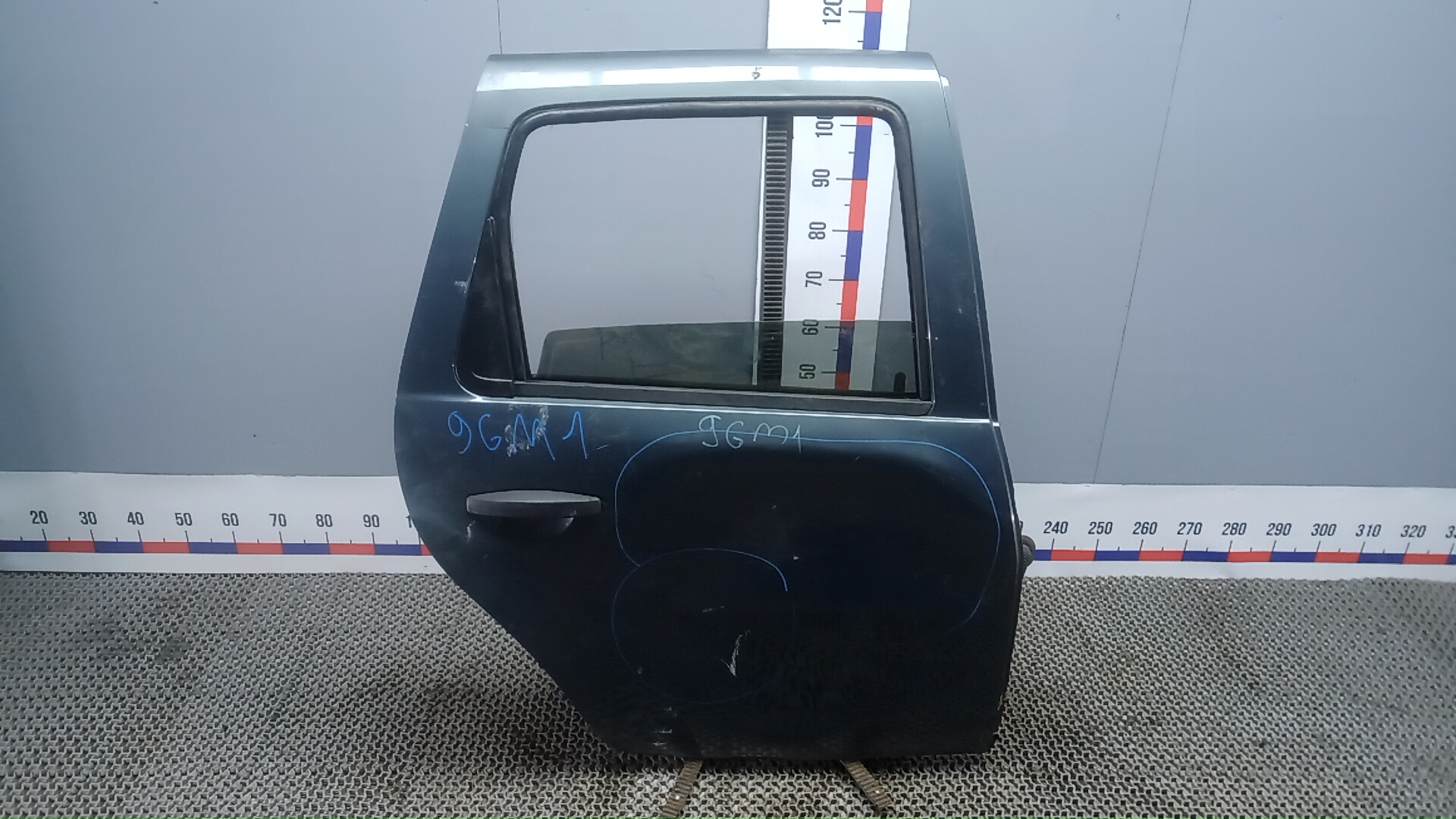 Дверь задняя правая Renault Duster 1