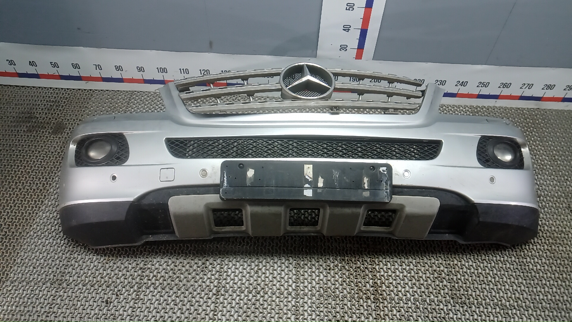 Бампер передний Mercedes-Benz M-Class W164