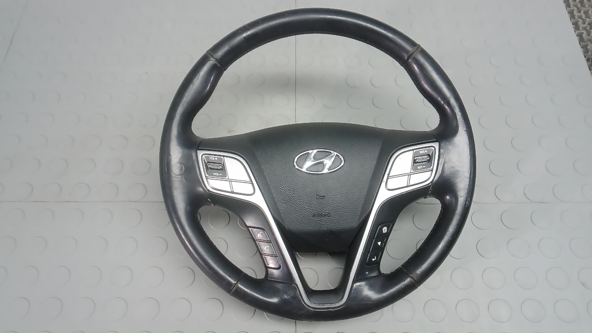 Руль Hyundai Santa Fe 3